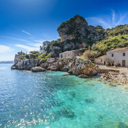 Del Golfo Lägenhetshotell *
